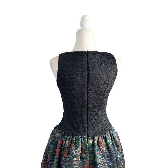 Monique Lhuillier Metallic Ball Gown Black Floral 2 - Picture 8 of 9